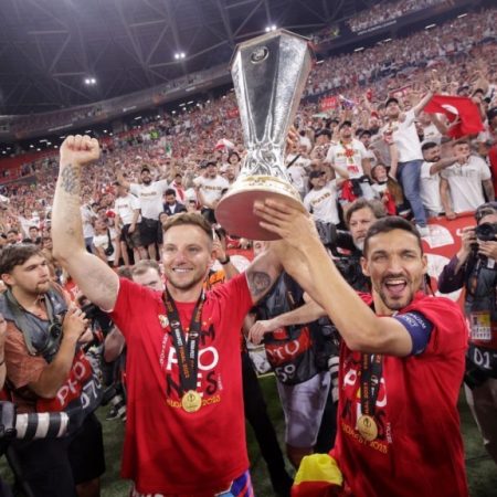 Sevilla Ăn Mừng Vô Địch Xứng Danh “Vua Cup C2” Đánh Bại West Ham