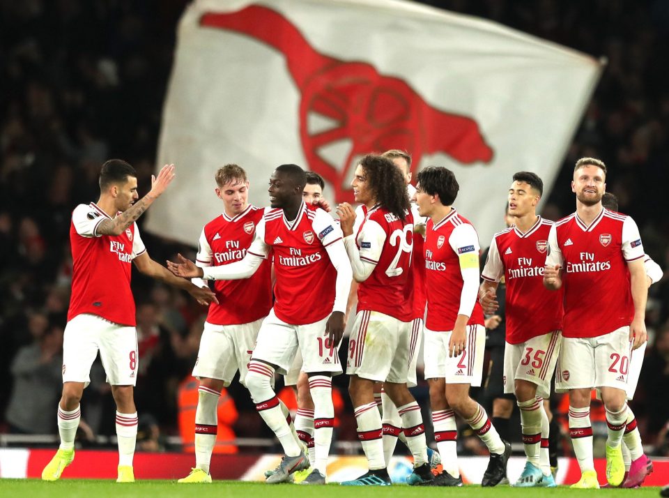 Arsenal và Hành Trình Tại Cúp C1